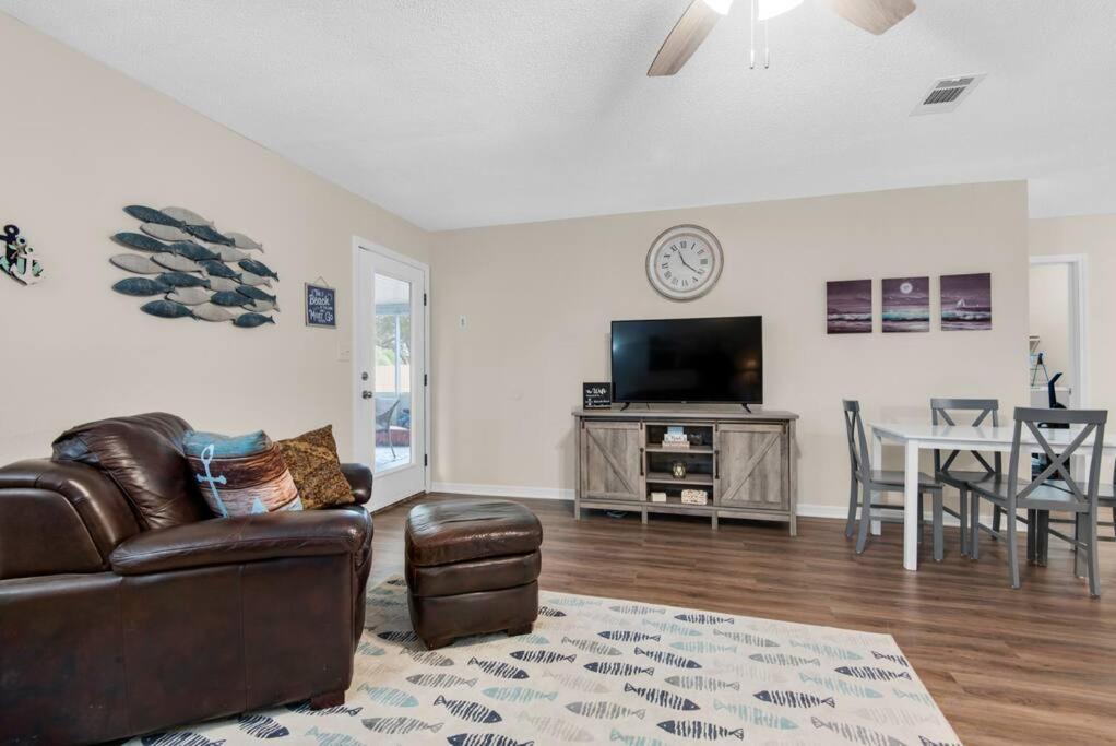 Gulf Brz-Beaches-Dwntwn Pns-Pet Friendly-Canal Gulf Breeze Εξωτερικό φωτογραφία