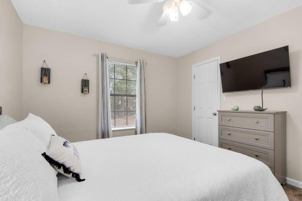 Gulf Brz-Beaches-Dwntwn Pns-Pet Friendly-Canal Gulf Breeze Εξωτερικό φωτογραφία